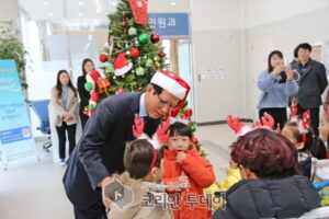 고흥군, 민원실 크리스마스 트리 점등