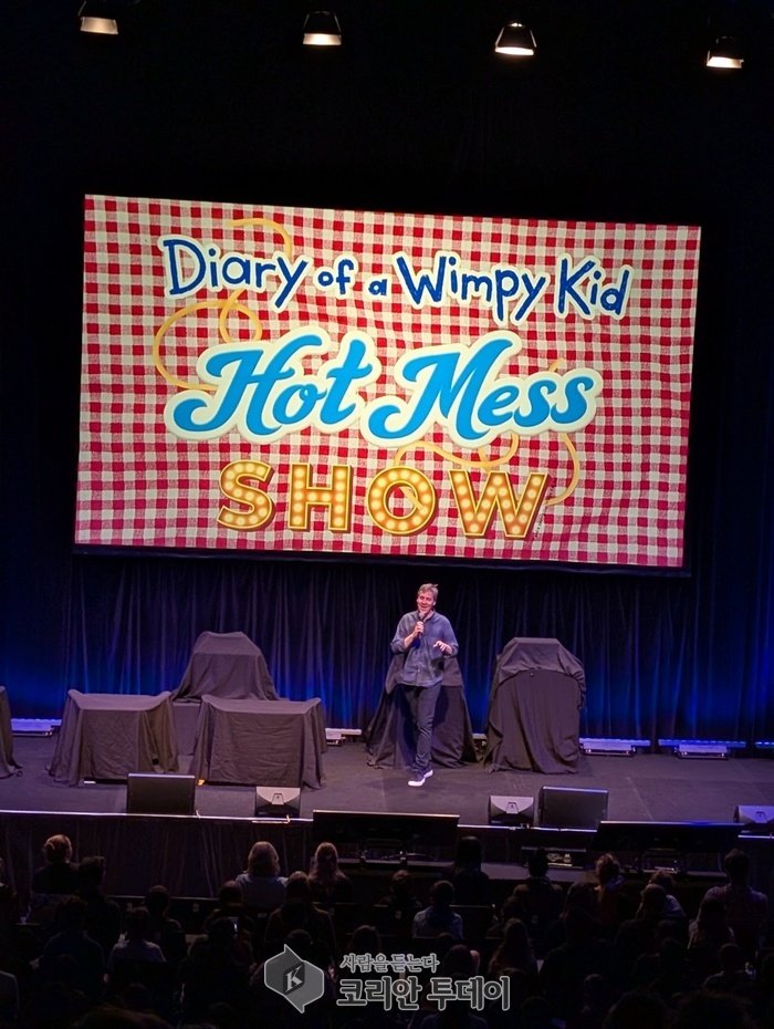 'Gregs Tagebuch'-Autor Jeff Kinney begeistert mit Sonderbühnenshow in Australien