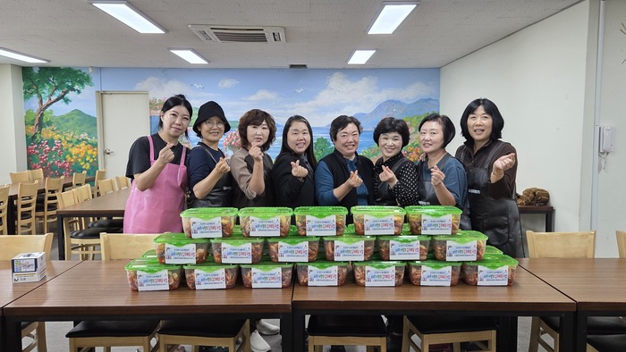 Guwol 4-dong, „Ding-dong! Kimchi-Liwwerung aus der Léift“ kontrolléiert d'Wuelbefannen vu verletzlechen Awunner